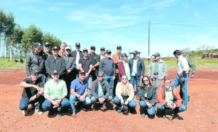 Missão no Paraná contou com a participação de 21 pecuaristas e técnicos alagoanos em uma imersão em gestão, pecuária regenerativa, tecnologia de precisão e agregação de valor à produção