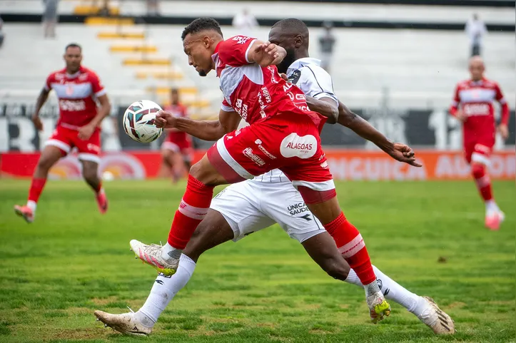 CRB sofreu a terceira derrota seguida como visitante na Série B