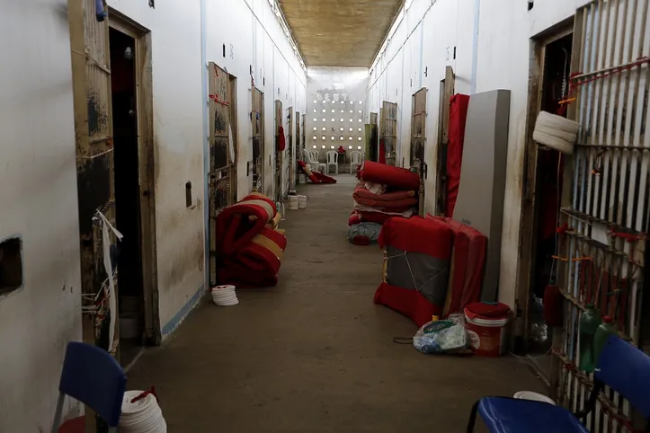 Os nove estabelecimentos prisionais do Estado têm capacidade para 5.310 pessoas, mas abrigam 6.505
