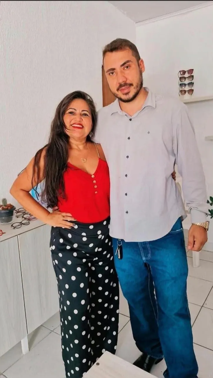 Cristiane foi morta a facadas dentro de casa em Rio Largo