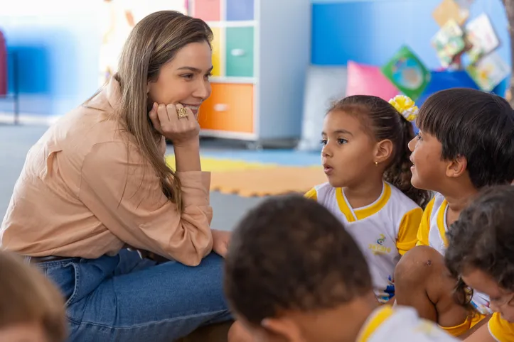 Primeira infância é uma das áreas de atuação com a qual Renata mais se identifica