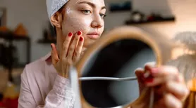 Excesso de skincare pode prejudicar a pele e estar relacionado à compulsão