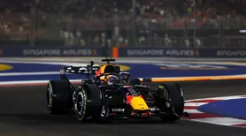 Max Verstappen conquista a pole da sprint em Singapura