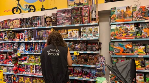 Brinquedos têm preços de R$ 4,99 a R$ 1,7 mil em Maceió - Imagem