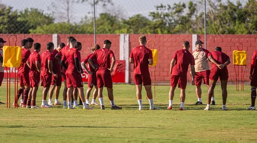 CRB intensifica preparação para confronto diante do Goiás - Imagem