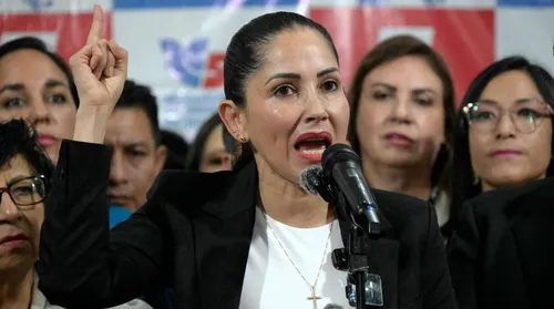 Ex-candidata a presidente do Equador é presa por corrupção - Imagem