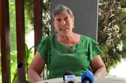 Célia Rocha abre o jogo sobre governo JHC e futuro político de Arapiraca