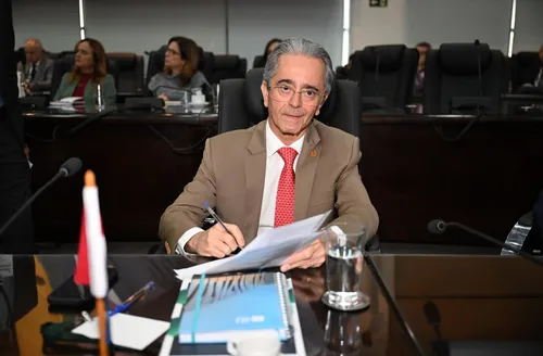 Presidente do TJAL participa de encontro nacional em Curitiba