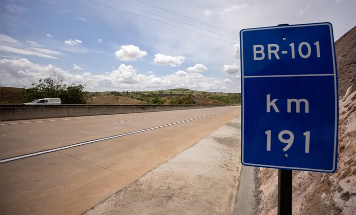Imagem ilustrativa da imagem BR-101 terá cobertura de celular em trecho de 248 km