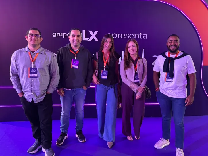 REINALDO JÚNIOR, DANIEL TEDESCO, MAYRA RAMIRES, LUCIANA MIRANDA e WELTON DEYVISSON, da área de Marketing e Comercial da Telesil, marcaram presença no Conecta Imobi 2026, em São Paulo, para ampliar conhecimento sobre as tendências do mercado imobiliário