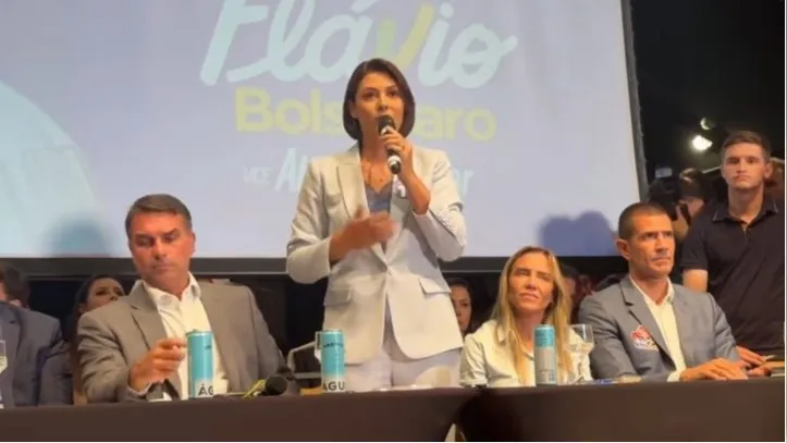 Michelle Bolsonaro participou ontem, em Brasília, de encontro com candidatos eleitos pelo PL